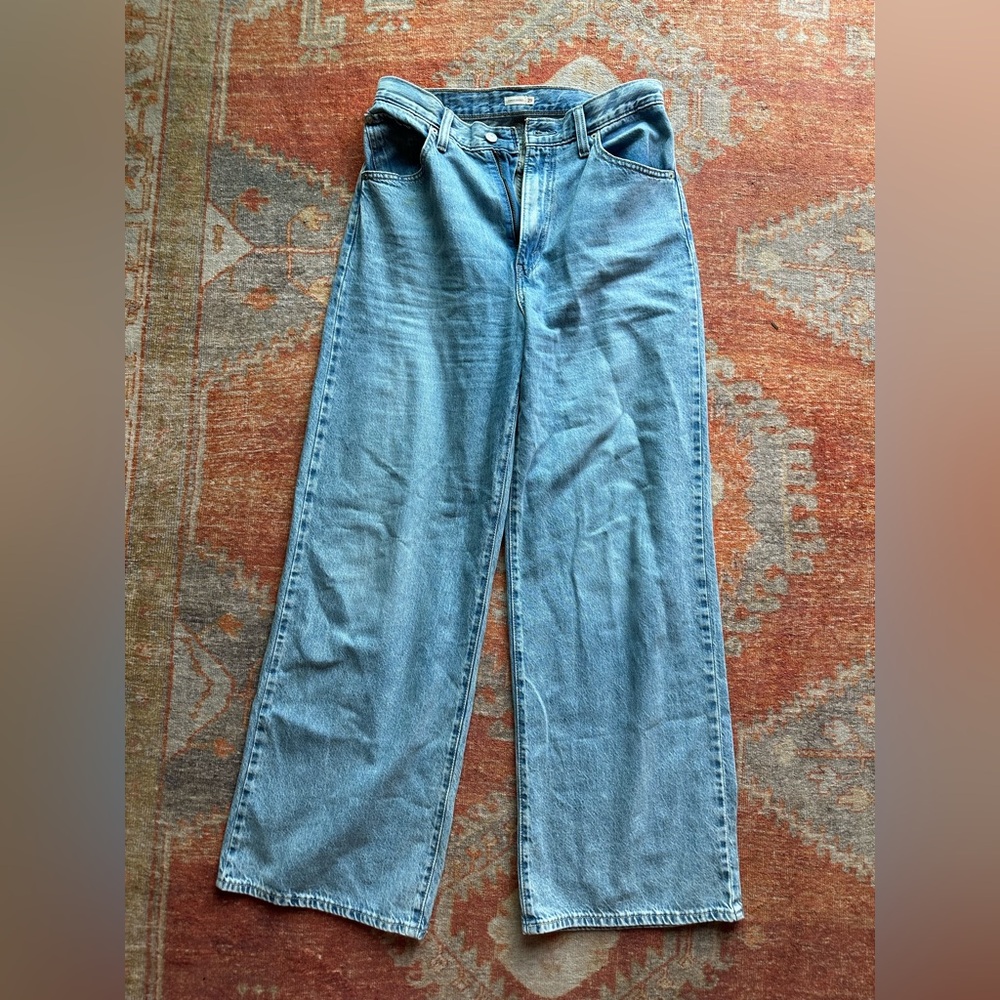 Levi's High-Rise Wide-Leg Cinch Waste Jeans